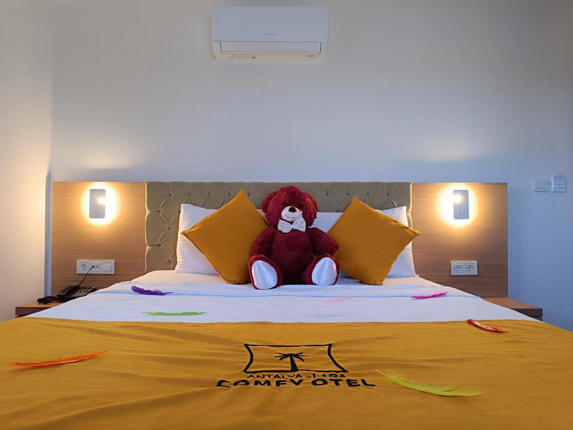 Comfy Otel Antalya Lara Ngoại thất bức ảnh