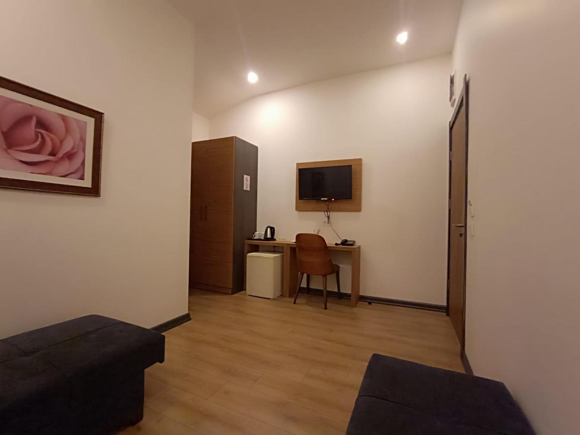 Comfy Otel Antalya Lara Ngoại thất bức ảnh